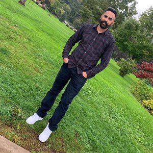 Meet your Posher, Raj